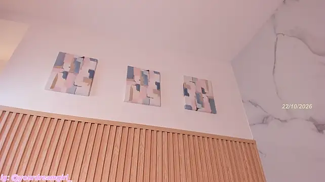 Yourdreamgirl__ - Squirt milk on your face my boy