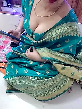 OneLifeBabby - Boobs open