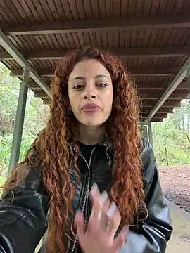 Alana15 - SQUIRT ACROSS THE PARK TICKETSHOW