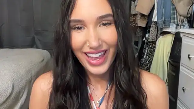 Ella2sweet - boob tease