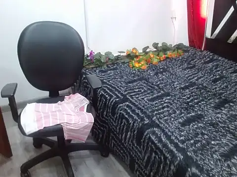 Emma_kitty1 - ♥OPEN ASS♥