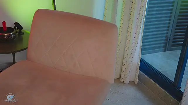 Anabelcurvy - naked