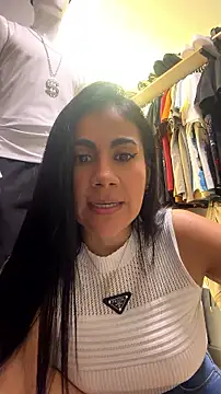 Laia_Hills - 🥵🧊Go play ice Titis🧊🥵
