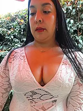 Keny__a - Tits out + oil😈💦