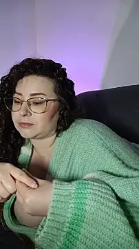 Elissa_Floyd__ - fingering pussy 2 minutes