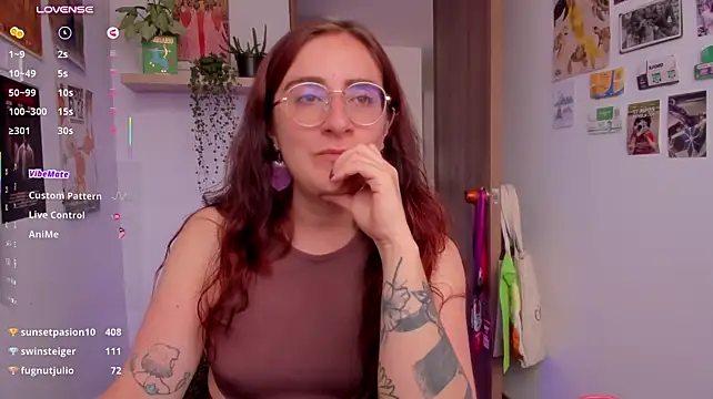 Linda_giggle - Cream on ass