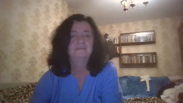 GypsiQueen2 - I'm saving up for a smartphone.
