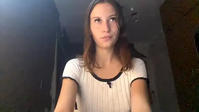 CheriAnderton - tease boobs 1 min