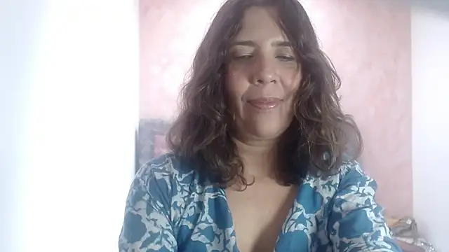Victoria_meester - show my bra