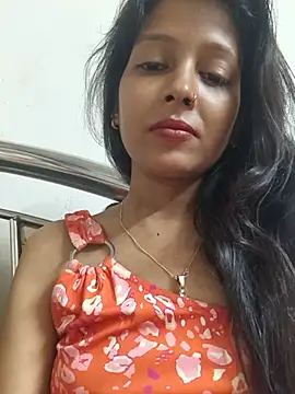 Gud_girl_Nilu - Boobs oiling