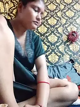 Hot_desi_bb2 - Full nude face pussy