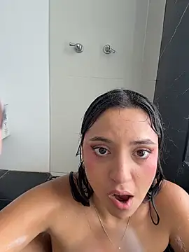 MeggyMae_ - PLUG ANAL 🍑🔌