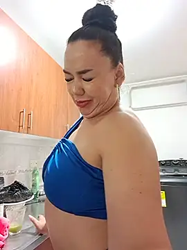 KatherineFostel - You want to take a shower with me 😈