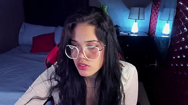 Atenea_Bloom - Take a look my sweet tits