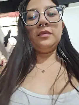 Candy_isita - 3 fingers in ny pussy