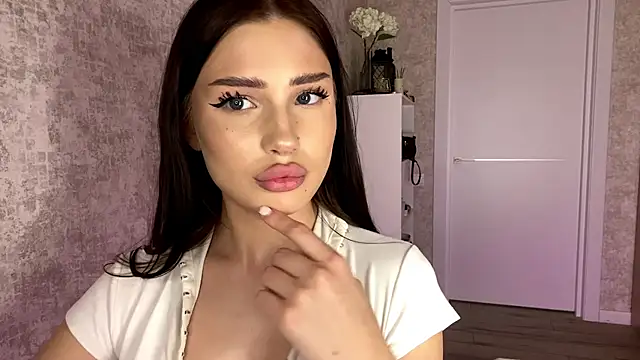ShantellBuhrman - Sensual massage under top