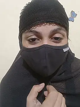 Hot_Saraa04 - Boobs show