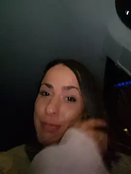 LydiaMaus96 - Tip for show/shake tits/ass for stranger