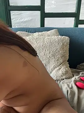 AliceMrtnz - get naked rub wet pussy