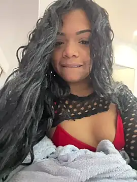 Robinzitah - Peitos + Cuspe/ show boobs 🍒