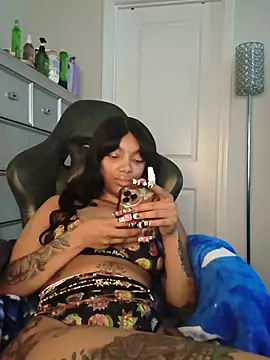 Butterflybootyy - Twerk naked