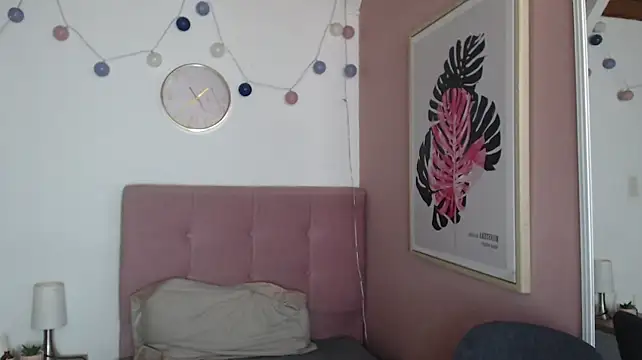 Lanna_1878 - play pussy close