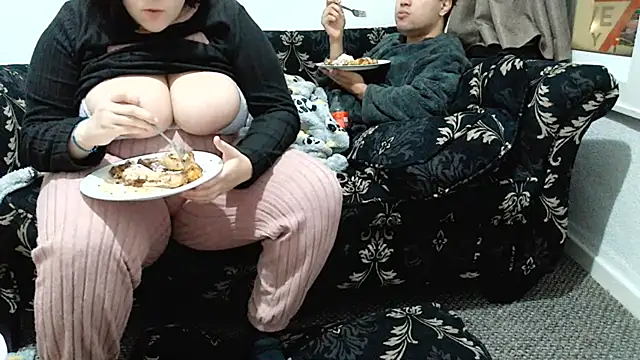 Nerd_couple - peitos