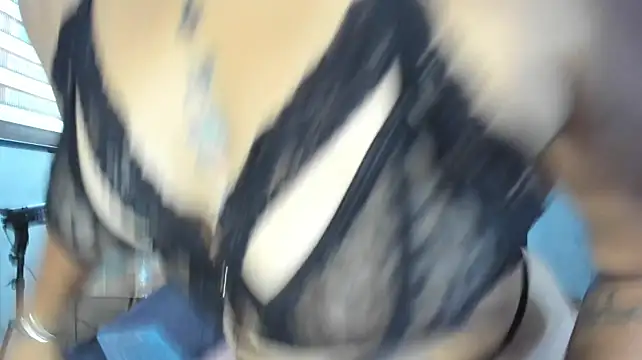 Susy_wisee - Dirty blowjob with saliva, deep Throat