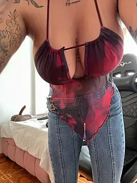 Charlotte_stevenss_ - BIG SQUIRT IN YOUR FACE :wanker::fire: