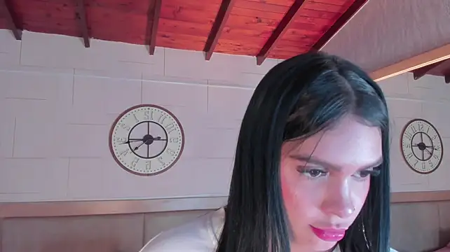 Megan_charles_ - DOGGY POSE + ONE FINGER IN ASS ❤️
