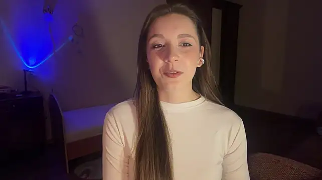 CortneyMontaluo - show my legs, stand tall