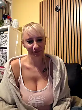 JadeVelvet- - Show Boobs and Play 🔥