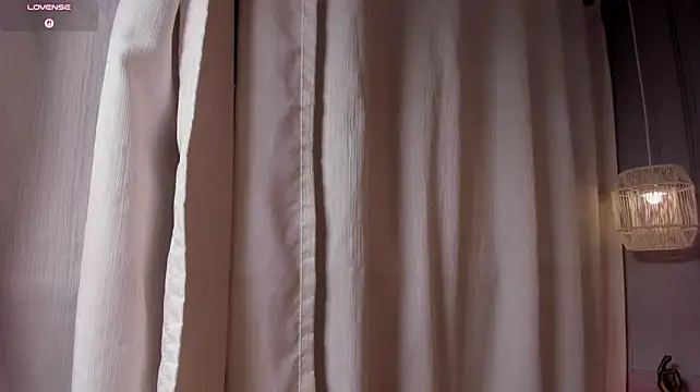 Allisonpariss - play with my wet pussy🤤🤤