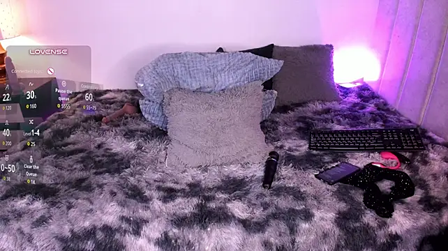 MarthinaBaker - Full oil on breasts and ass + dildo 🍆