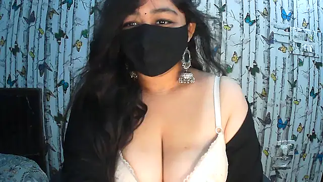 Yoursnandini8 - Cream on boobs
