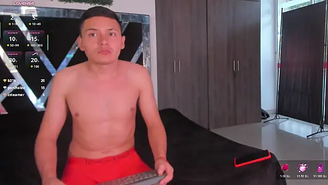 Lindsay_and_Dariksoon - Come on guys fuck pussy in doggy Style