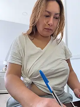 IAmScarlettLove - 🤫 The Best Strip Dance Nude 😋