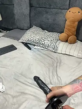 Cristal_Velle - fuck machine + domi x 5 min