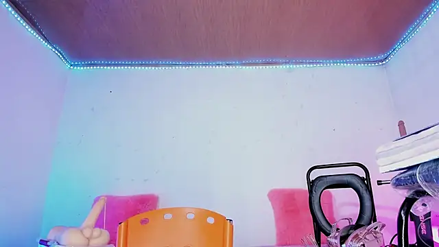 Karol_stom - PLUG MY ASS