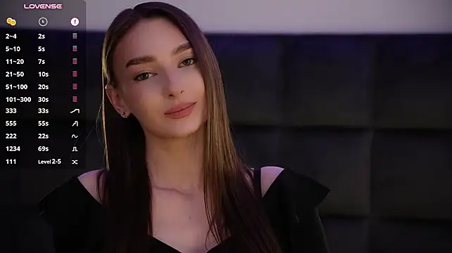GoldieHarrington - squeezing boobs