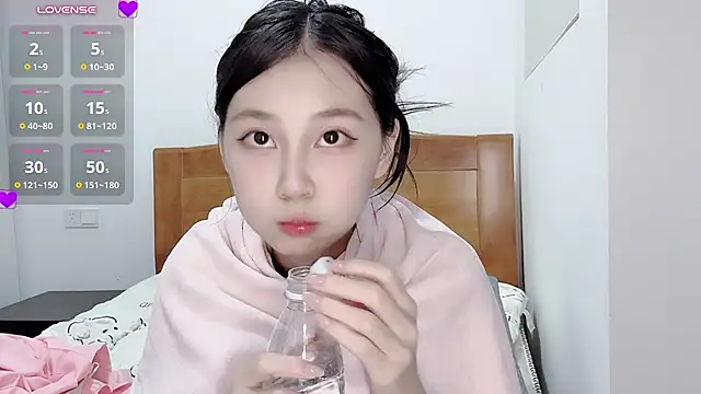 Lris-Beauty - 我从小就没有老公，你愿意当我的老公吗~