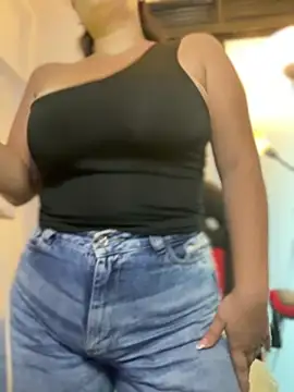 Natalia_Cleark09 - I’ll set up the dildo for you.