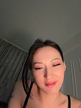 Wwasian - CLOSE UP PUSSY PLAY