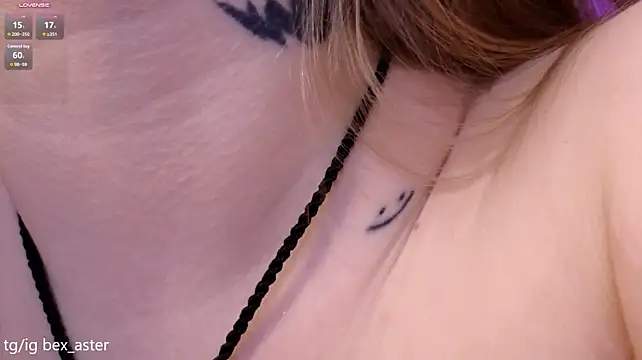 RebeccaAster - squirt vid in pm 💦🔥
