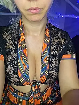 Allinqueen - Threesome 😈🥵😱