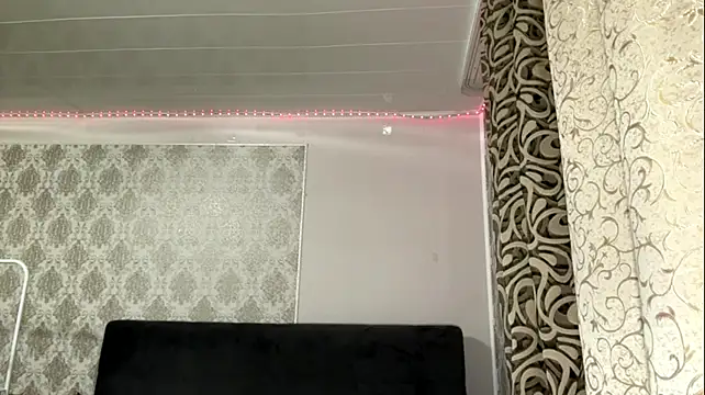 FlowRiver - boobs massage