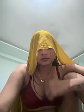 Miss_sarika76 - Boobs oil show