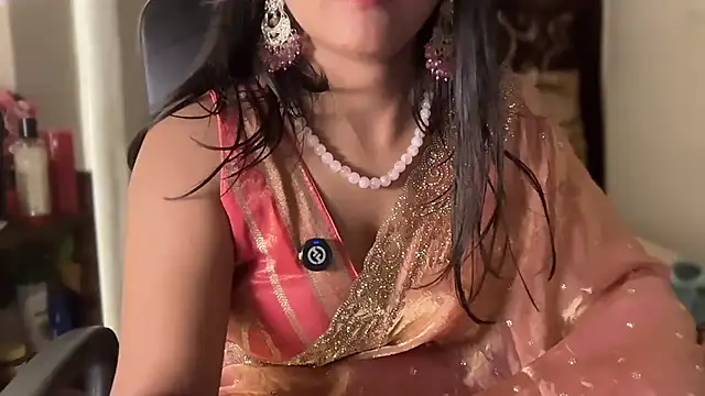 Goddess_Ariel - Candle Wax ON BOObs