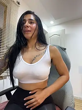 Meganmilk1 - pump pussy