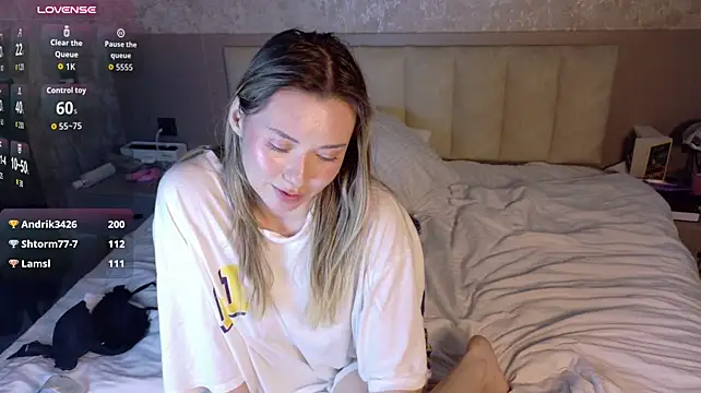 Gwenonl1ne - jerking off dildo hands )